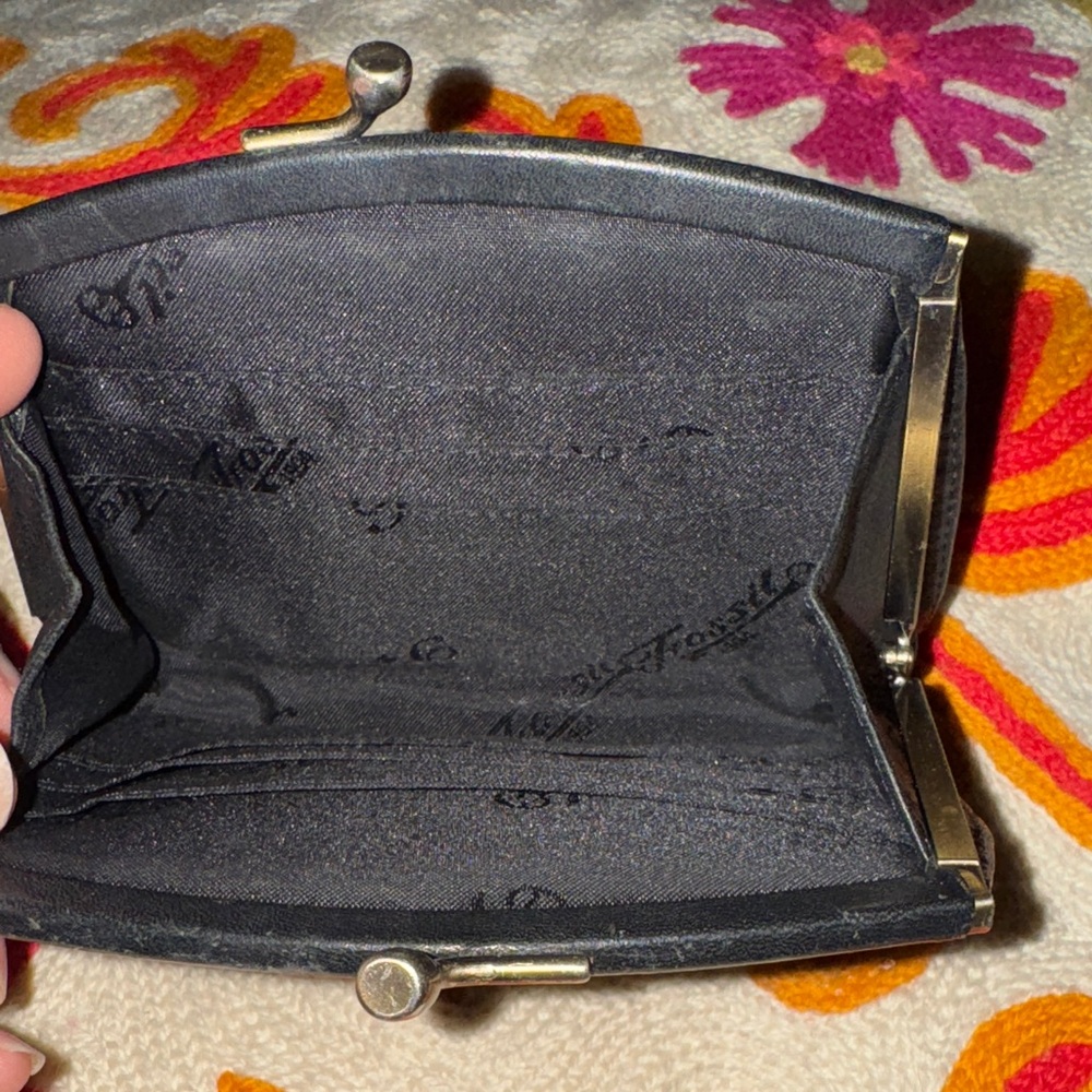 VTG Fossil Kiss Lock Coin Purse Wallet Change Card Holder Leather - Picture 3 of 6